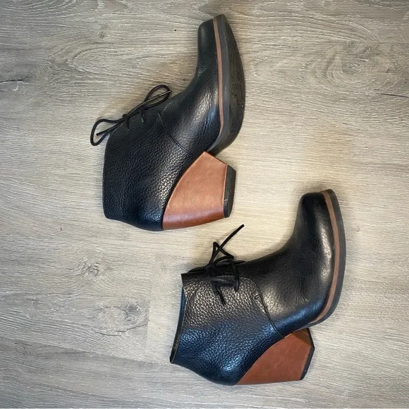 Korks by Kork-Ease Women's Leather
Block Heel Roana Ankle Boots Size 9 - Picture 2 of 6